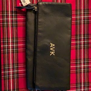 Old navy fold over clutch **NEW**